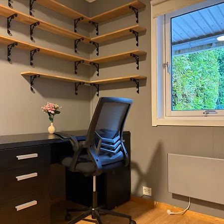 Entire In Near Oslo 2 Bedrooms, Kitchen, Terrace & Easy Bus And Train Access