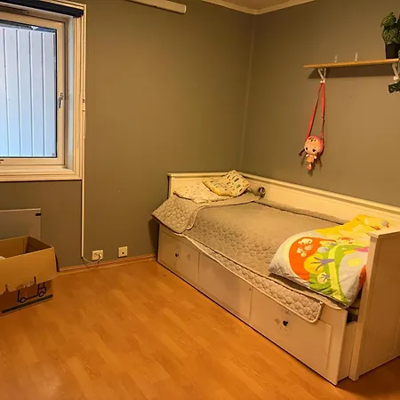Apartamento Entire In Near Oslo 2 Bedrooms, Kitchen, Terrace & Easy Bus And Train Access Asker